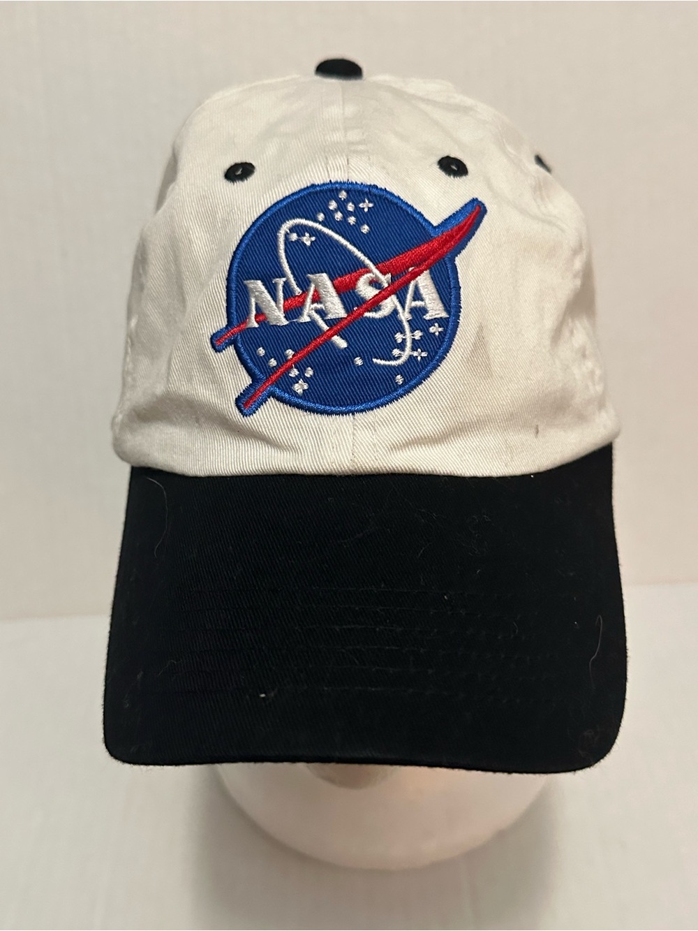Aeromax NASA Logo Kids Hat 56CM Astronaut Space Baseball Cap White Black